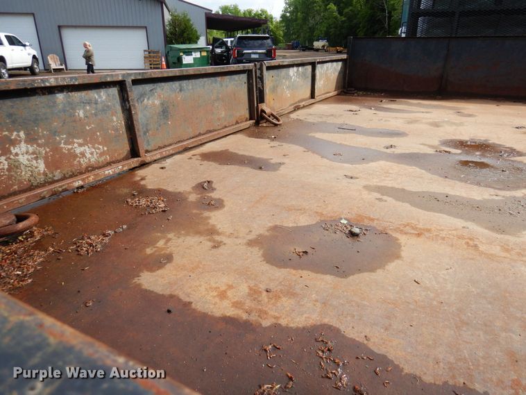 image for item AF9700 2003 Freightliner FL70  dump flatbed truck