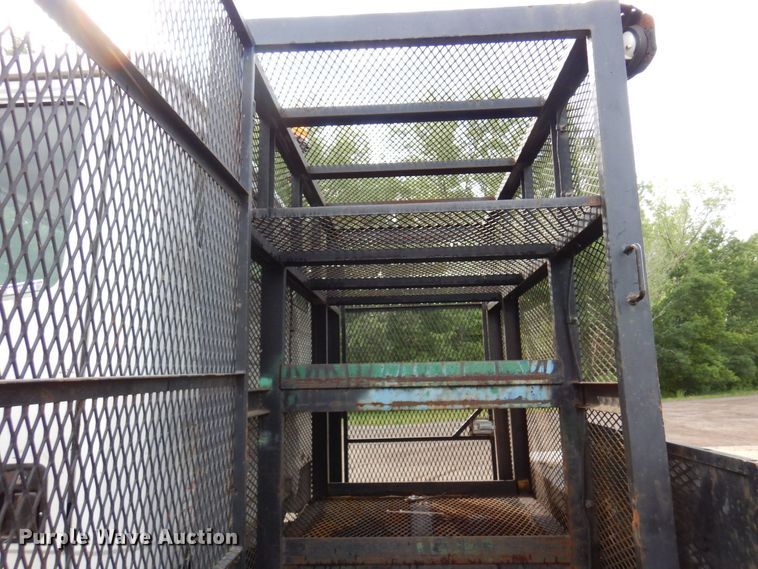 image for item AF9700 2003 Freightliner FL70  dump flatbed truck