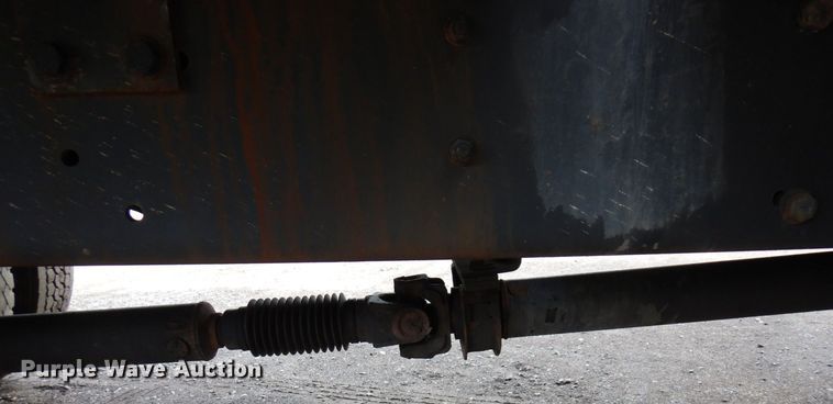 image for item AF9700 2003 Freightliner FL70  dump flatbed truck