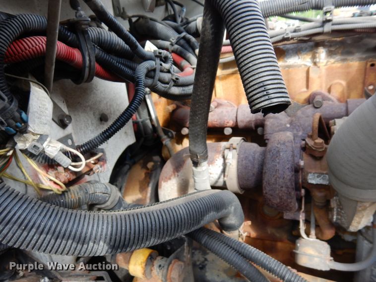 image for item AF9700 2003 Freightliner FL70  dump flatbed truck