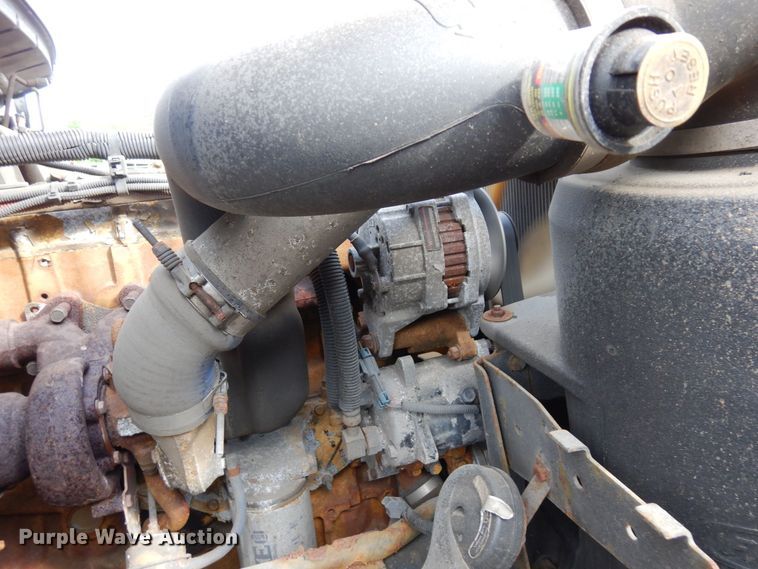 image for item AF9700 2003 Freightliner FL70  dump flatbed truck