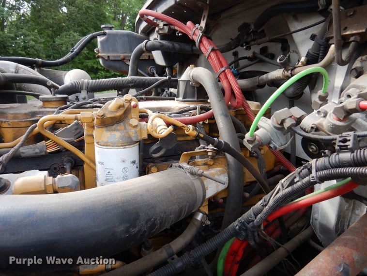 image for item AF9700 2003 Freightliner FL70  dump flatbed truck