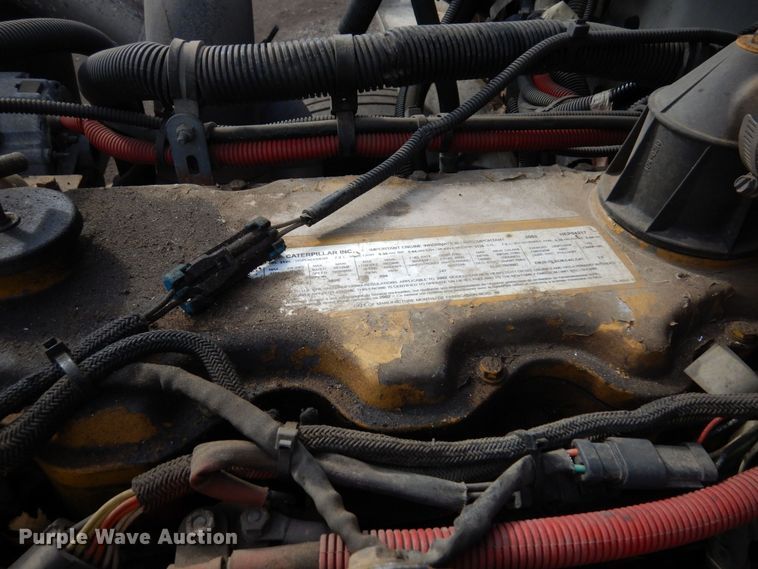 image for item AF9700 2003 Freightliner FL70  dump flatbed truck