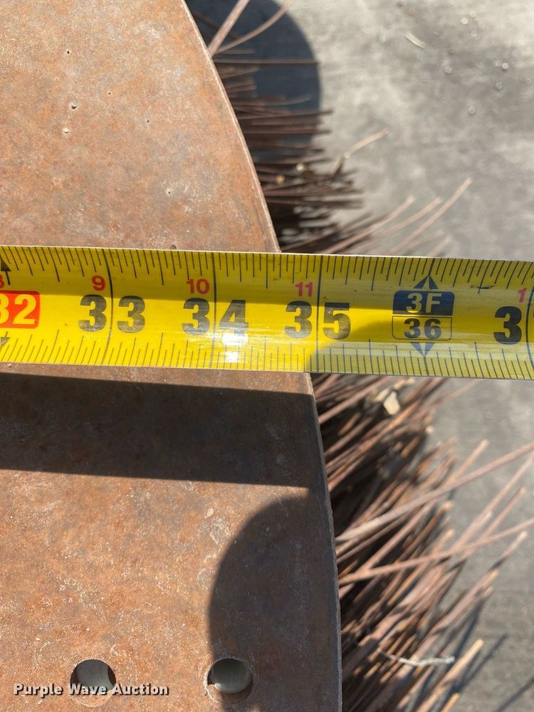 image for item DI7772 1998 Mack MS Series  street sweeper truck