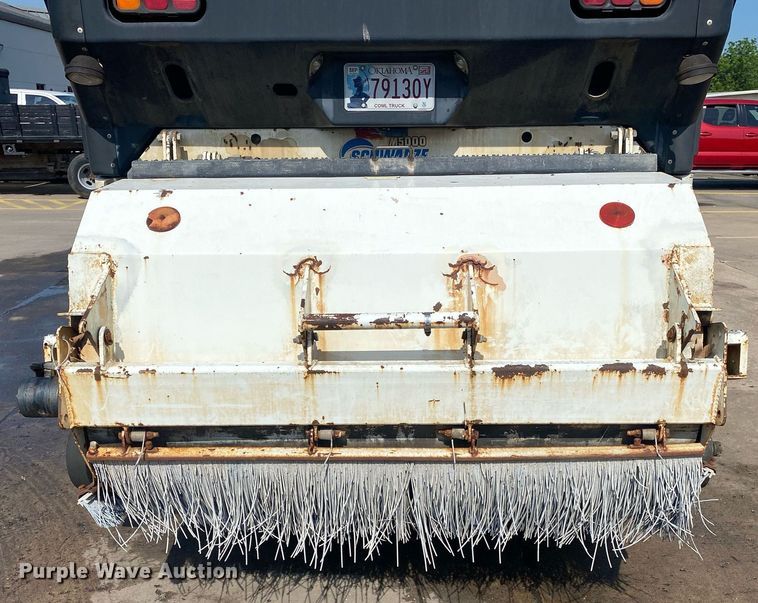 image for item DI7772 1998 Mack MS Series  street sweeper truck