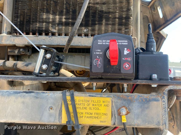 image for item DI7772 1998 Mack MS Series  street sweeper truck