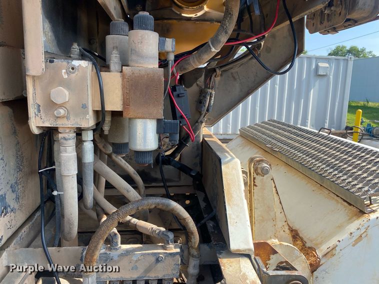 image for item DI7772 1998 Mack MS Series  street sweeper truck