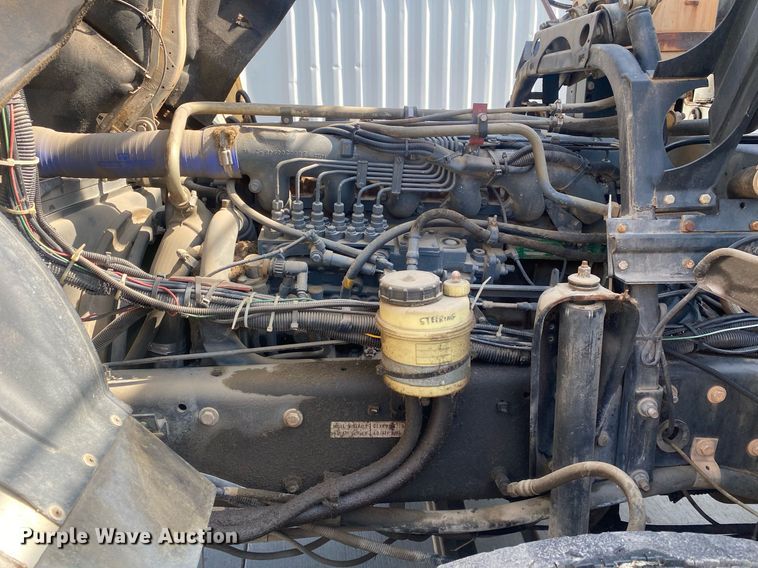 image for item DI7772 1998 Mack MS Series  street sweeper truck