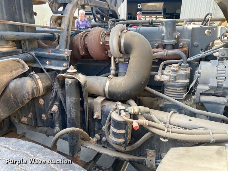 image for item DI7772 1998 Mack MS Series  street sweeper truck