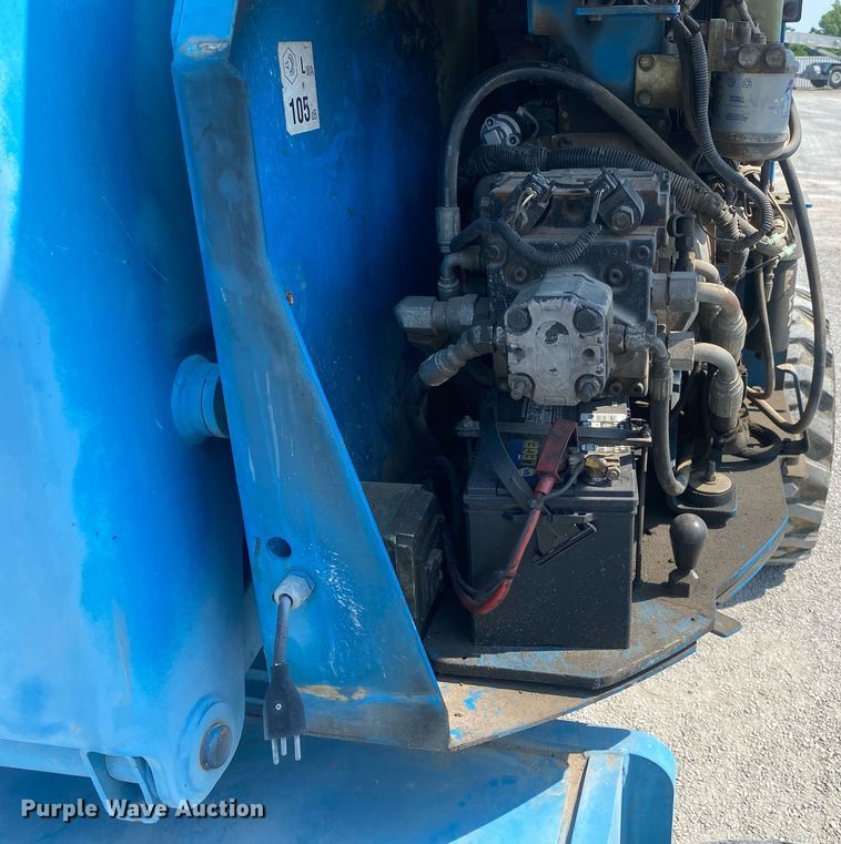 image for item DI7815 2010 Genie Z-34/22  boom lift