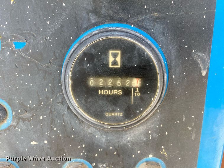 image for item DI7815 2010 Genie Z-34/22  boom lift