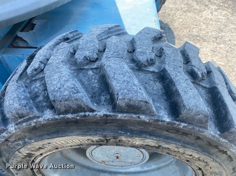 image for item DI7815 2010 Genie Z-34/22  boom lift