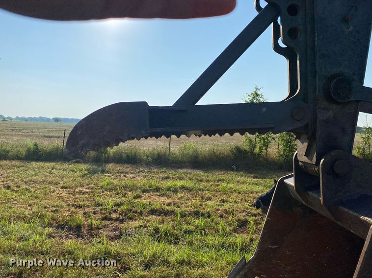 image for item DI7821 2009 John Deere 200D LC  excavator