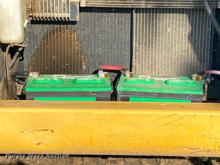 image for item DI7821 2009 John Deere 200D LC  excavator