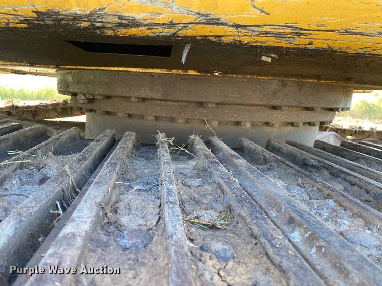 image for item DI7821 2009 John Deere 200D LC  excavator