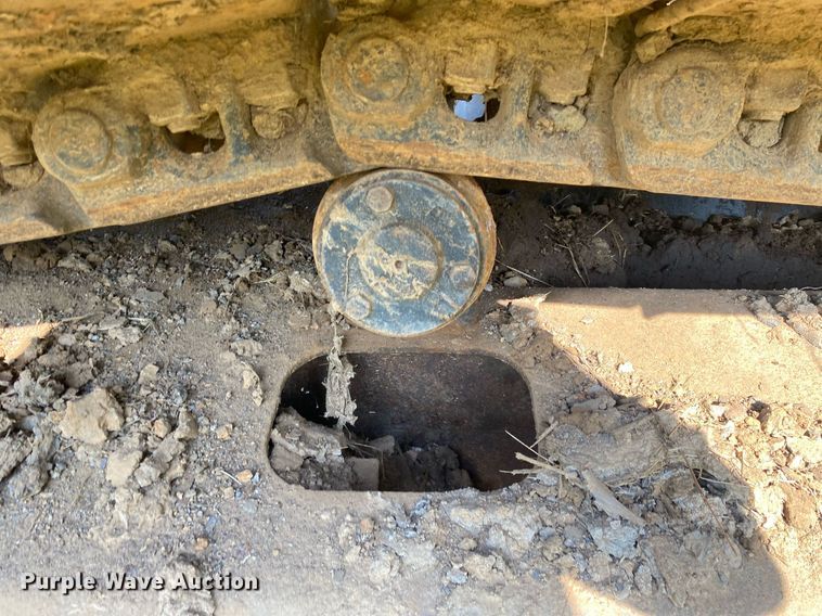 image for item DI7821 2009 John Deere 200D LC  excavator