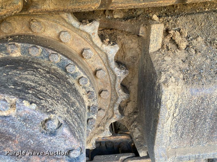 image for item DI7821 2009 John Deere 200D LC  excavator