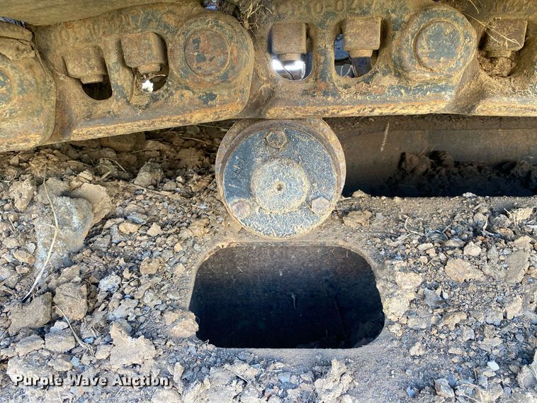 image for item DI7821 2009 John Deere 200D LC  excavator