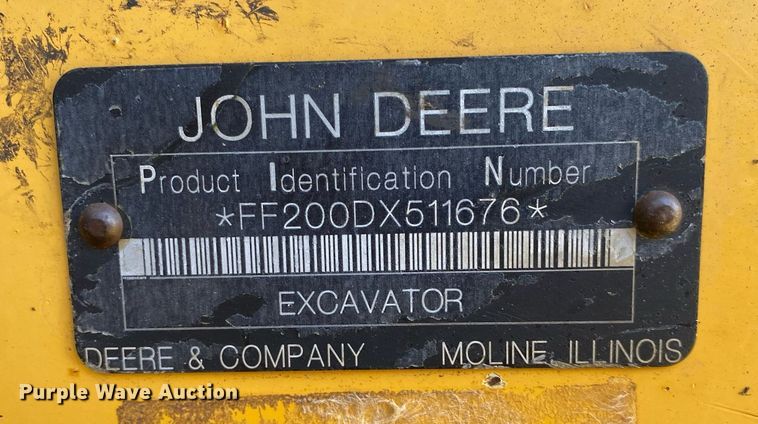 image for item DI7821 2009 John Deere 200D LC  excavator