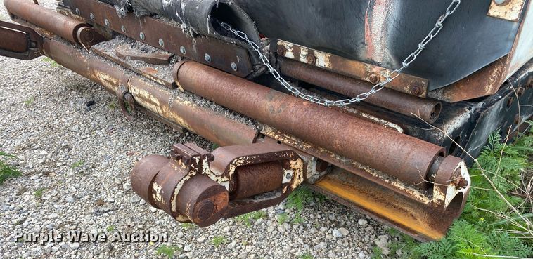 image for item DI7823 Cedarapids CR-461  paver