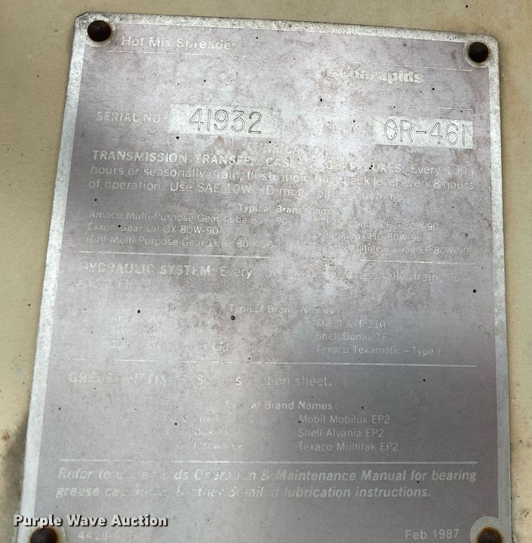 image for item DI7823 Cedarapids CR-461  paver