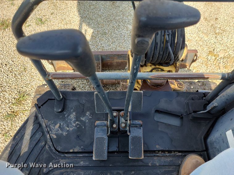 image for item DK1928 2007 Kobelco SK27SR3  mini excavator