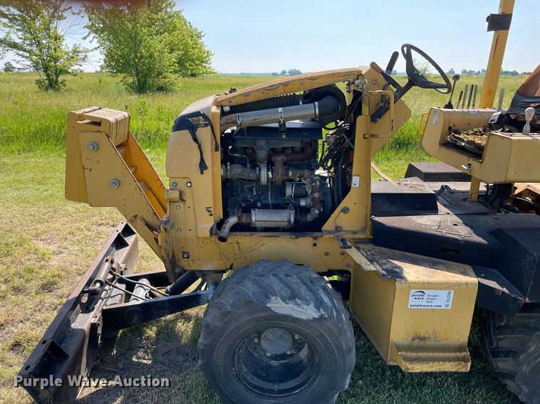 image for item DL3769 2005 Vermeer RT650 trencher