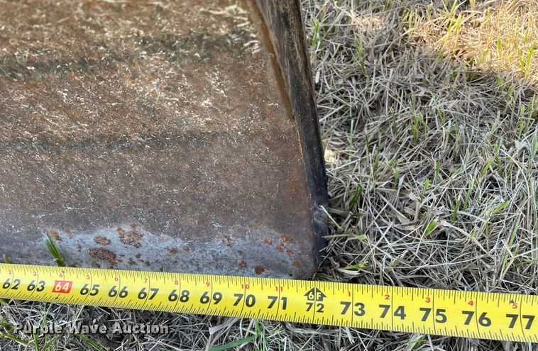 image for item DL3769 2005 Vermeer RT650 trencher