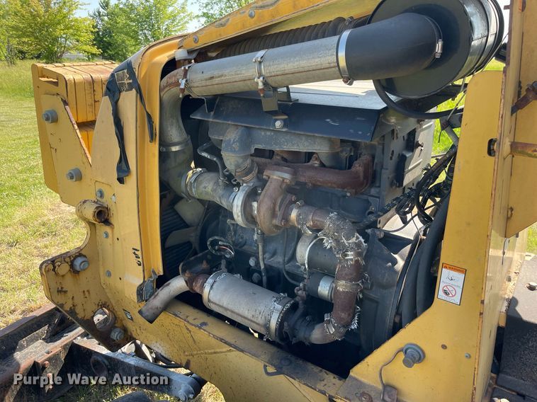 image for item DL3769 2005 Vermeer RT650 trencher