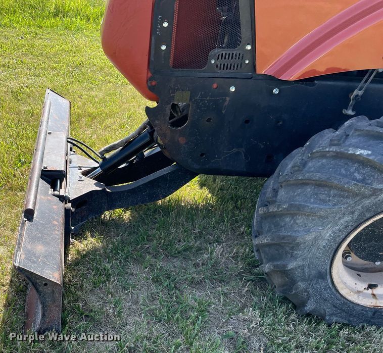 image for item DL3771 2007 Ditch Witch RT55  rock saw