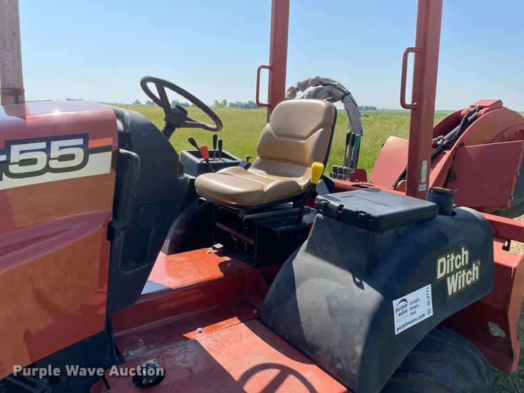 image for item DL3771 2007 Ditch Witch RT55  rock saw