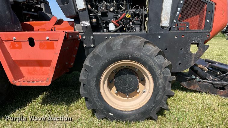 image for item DL3771 2007 Ditch Witch RT55  rock saw