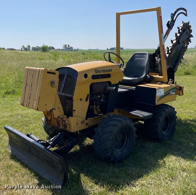 image for item DL3772 2005 Vermeer RT450  trencher