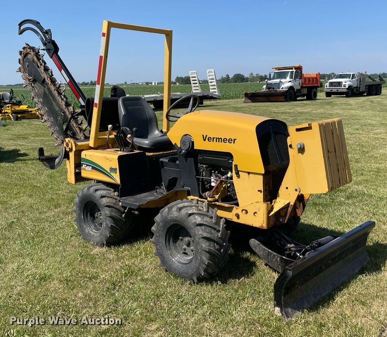 image for item DL3772 2005 Vermeer RT450  trencher