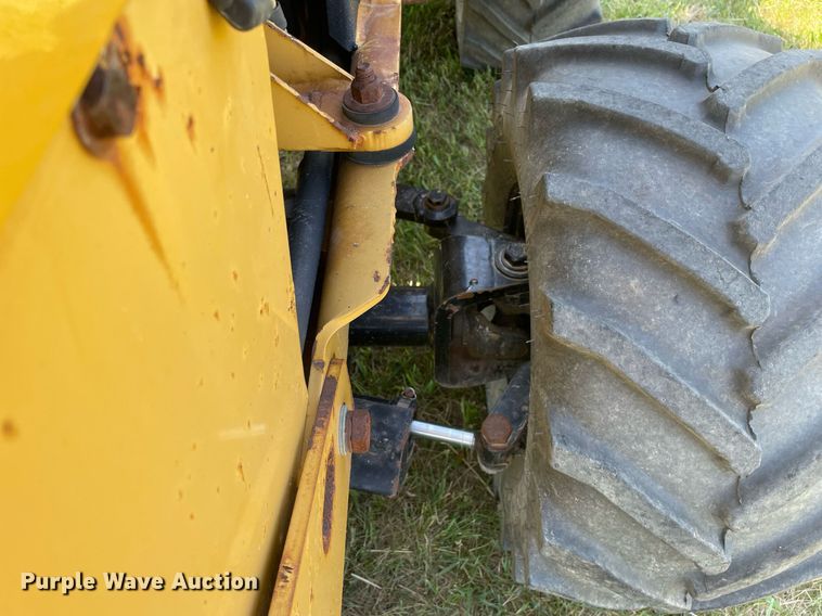 image for item DL3772 2005 Vermeer RT450  trencher