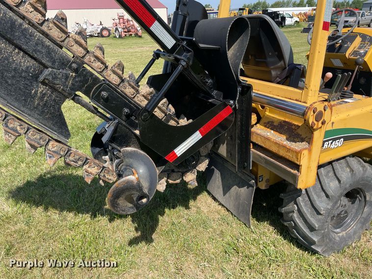 image for item DL3772 2005 Vermeer RT450  trencher