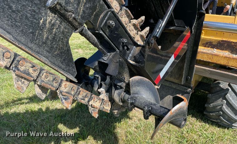 image for item DL3772 2005 Vermeer RT450  trencher