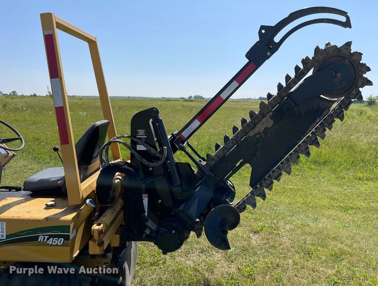 image for item DL3772 2005 Vermeer RT450  trencher