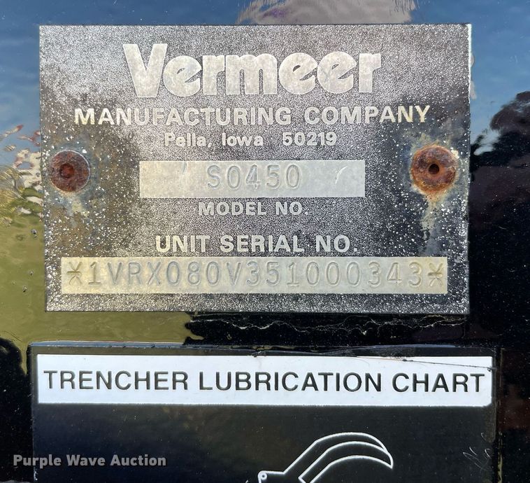 image for item DL3772 2005 Vermeer RT450  trencher