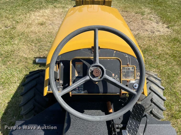 image for item DL3772 2005 Vermeer RT450  trencher