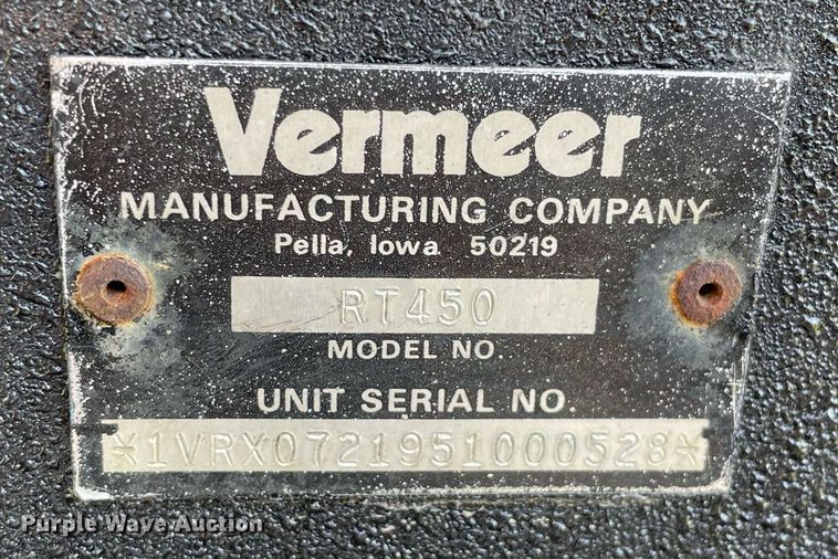 image for item DL3772 2005 Vermeer RT450  trencher