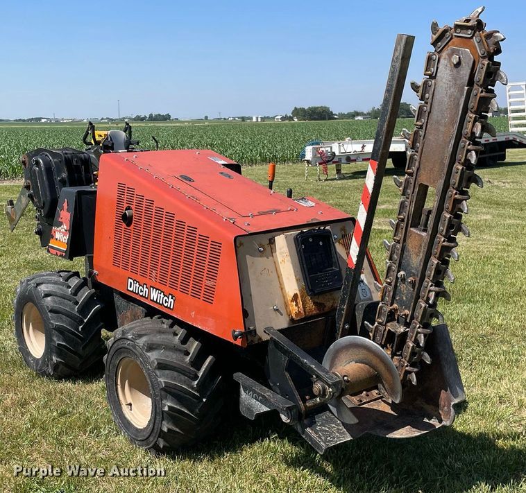 image for item DL3773 2010 Ditch Witch 410SX  cable plow