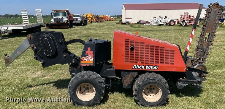 image for item DL3773 2010 Ditch Witch 410SX  cable plow