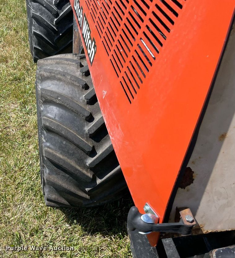 image for item DL3773 2010 Ditch Witch 410SX  cable plow