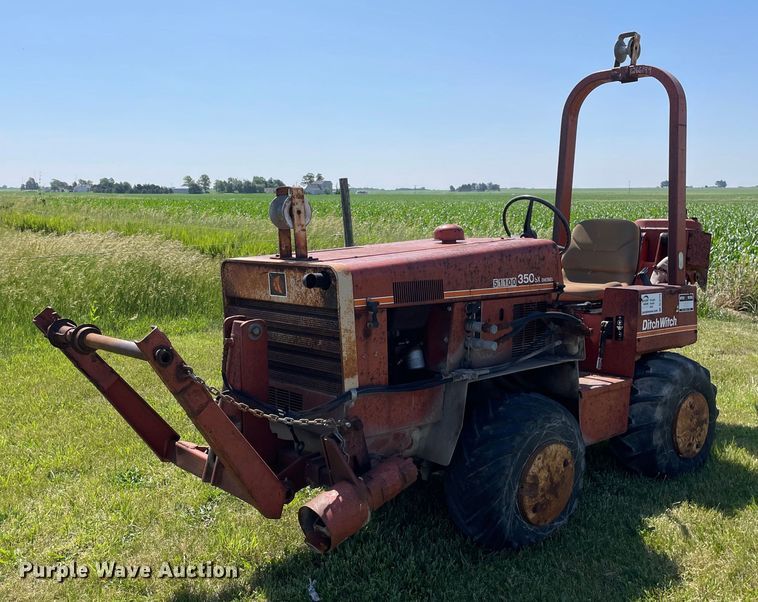 image for item DL3774 Ditch Witch 350SX  cable plow