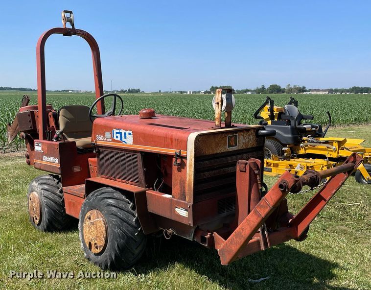 image for item DL3774 Ditch Witch 350SX  cable plow