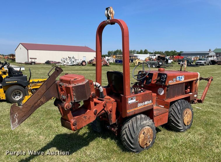 image for item DL3774 Ditch Witch 350SX  cable plow