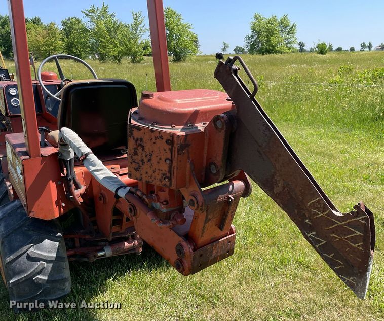 image for item DL3774 Ditch Witch 350SX  cable plow
