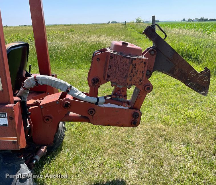 image for item DL3774 Ditch Witch 350SX  cable plow
