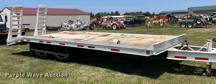 image for item DL3776 2001 Butler B2424-A  equipment trailer